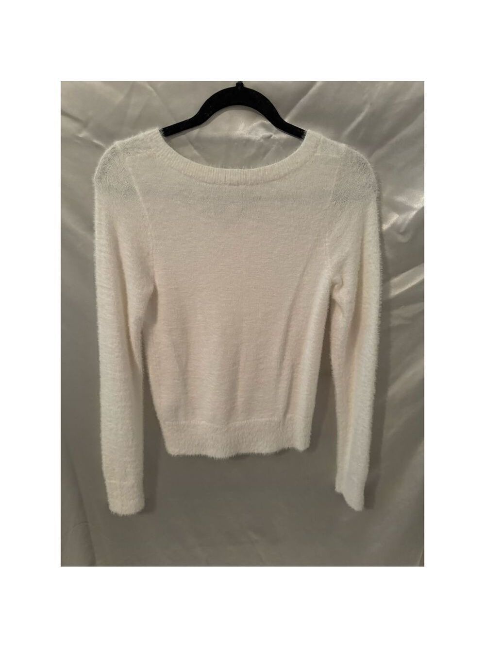 Abercrombie Kids White Sweater - Picture 3 of 4